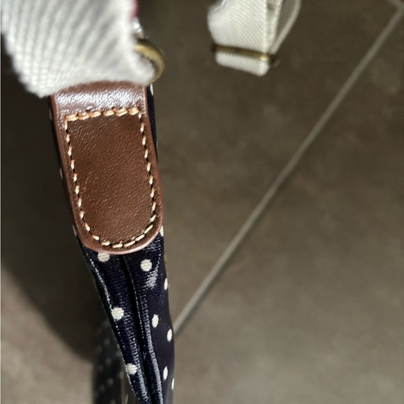 NWOT Cath Kidston London cross shoulder bag - Picture 2 of 6